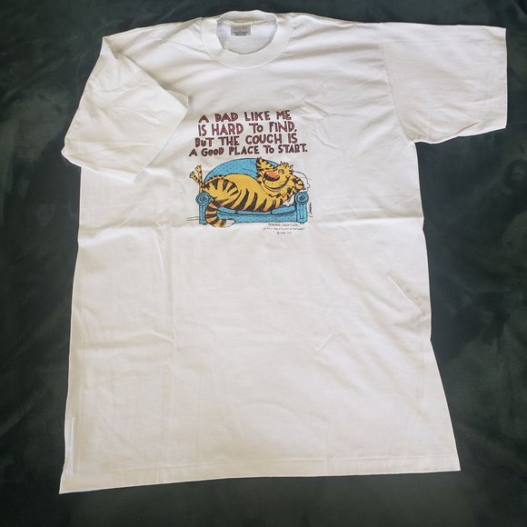 Vintage Hallmark Shoebox Greetings Cat on Couch Dad Shirt - Picture 2 of 8